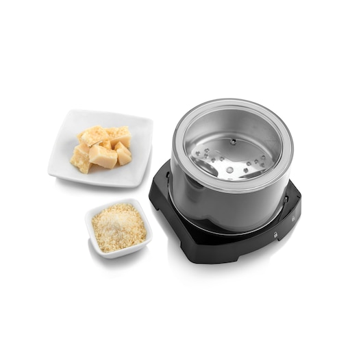 BLACKDECKER BL415 food processor with cheese cubes and grated cheese, white background, top view.