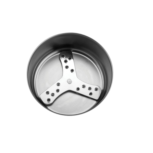 BLACKDECKER BL415 blender metal jar with three-arm blade top view, on white background.