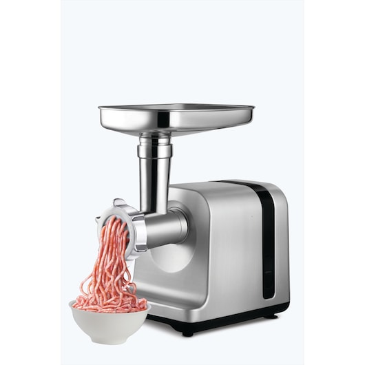 BLACKDECKER FM3000 electric meat grinder side view with ground meat in bowl.
