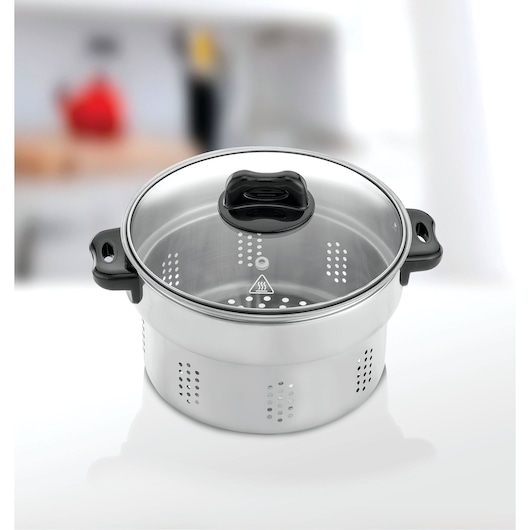 BLACKDECKER RPC1800 stainless steel steamer pot with glass lid and black handles, front angle.